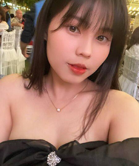 Ảnh 3 của Úp thìa em chubby mông to xuất tinh trong